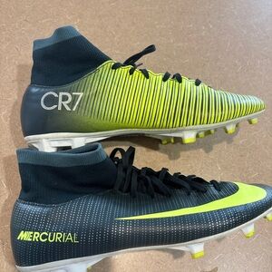 NIKE MERCURIAL VICTORY VI RONALDO